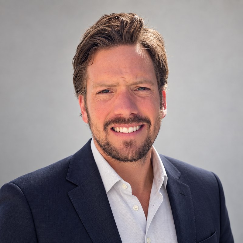 Zakelijk portret van Maarten Klein Geltink